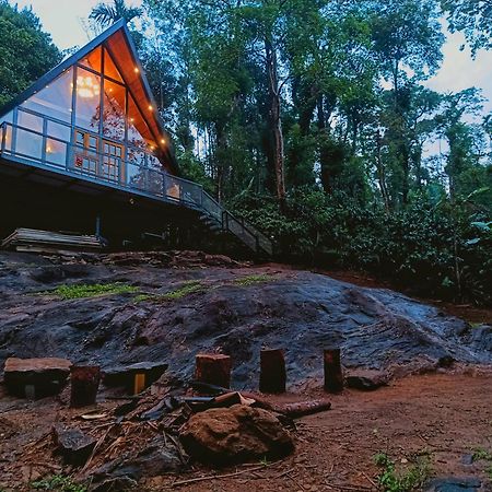 Whiskeywoods Villa Madikeri Ngoại thất bức ảnh